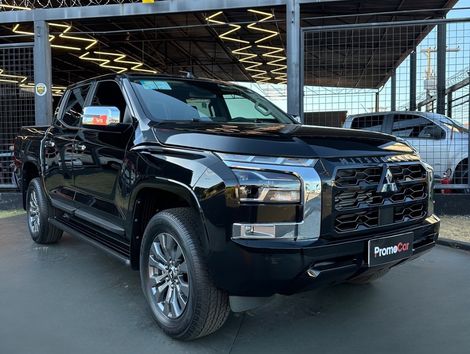 Mitsubishi Triton HPE-S 2.4 CD 4x4 TB Diesel Aut.
