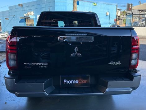 Mitsubishi Triton HPE-S 2.4 CD 4x4 TB Diesel Aut.