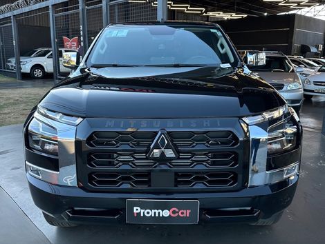 Mitsubishi Triton HPE-S 2.4 CD 4x4 TB Diesel Aut.