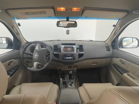 Toyota Hilux SW4 SRV D4-D 4x4 3.0 TDI Dies. Aut