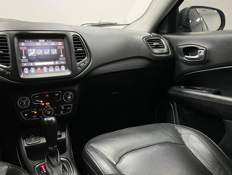 Jeep COMPASS LONGITUDE 2.0 4x4 Dies. 16V Aut.