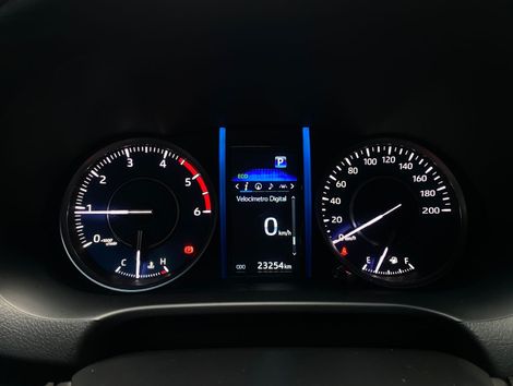 Toyota Hilux SW4 SRX Plat. 4x4 2.8 TB Die. Aut.