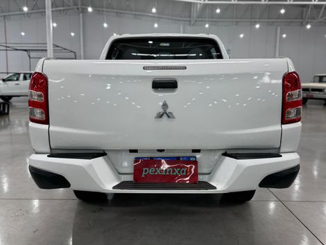 Mitsubishi L200 Triton Sport GL 2.4 CD Diesel