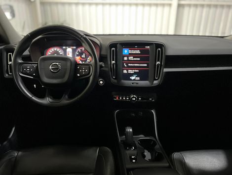 Volvo XC 40 T-4 2.0 190cv FWD