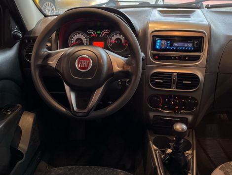 Fiat Strada Trekking 1.6 16V Flex CD