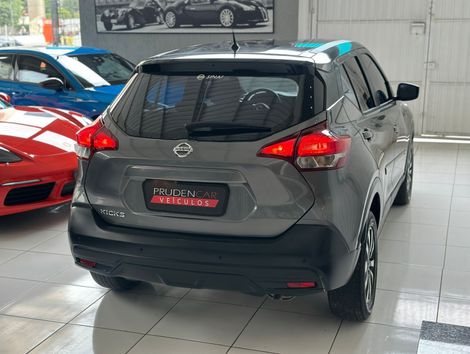 Nissan KICKS Active S 1.6 16V Flex Aut.