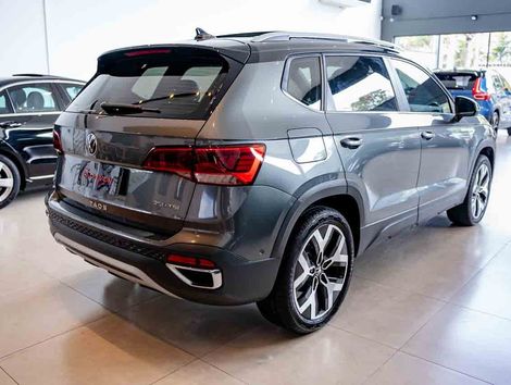 VolksWagen TAOS Highline 1.4 250 TSI Flex Aut.