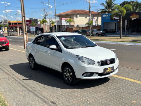 Fiat Grand Siena ATTRACTIVE 1.0 Flex 8V 4p