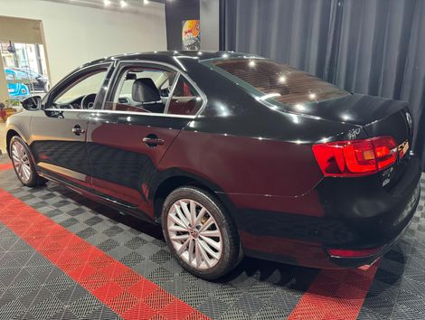 VolksWagen JETTA Highline 2.0 TSI 16V 4p Tiptronic