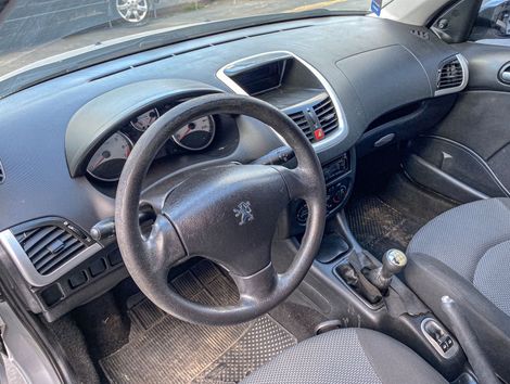 Peugeot 207 Sedan Passion XR 1.4 Flex 8V 4p