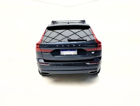 Volvo XC 60 T-8 MOMENTUM 2.0 (Híbrido)