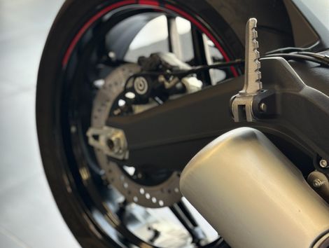 Ducati MONSTER 797