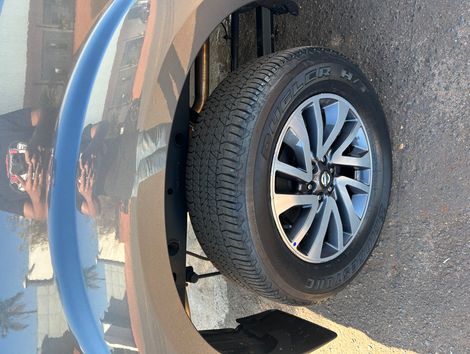 Nissan Frontier XE CD 4x4 2.3 Bi-TB Diesel Aut.