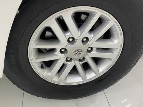 Toyota Hilux SW4 SRV D4-D 4x4 3.0 TDI Dies. Aut
