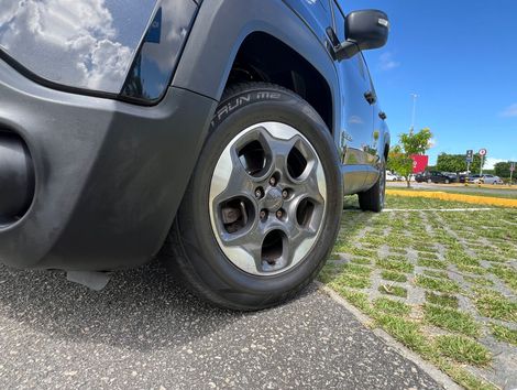Jeep Renegade 1.8 (Aut)