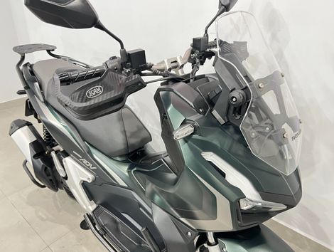 HONDA ADV 150