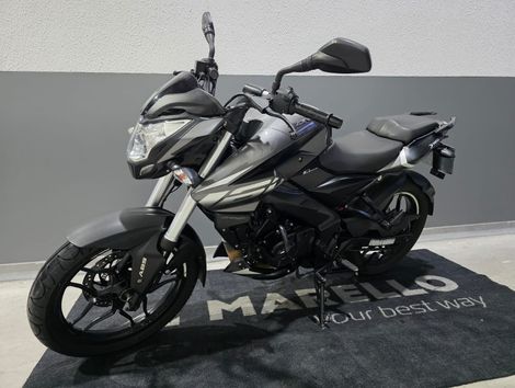 BAJAJ DOMINAR 160
