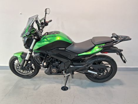 BAJAJ DOMINAR 400 