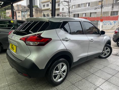 Nissan KICKS Active S 1.6 16V Flex Aut.