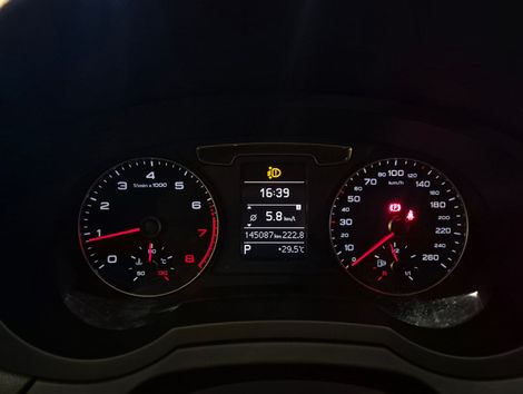 Audi Q3 1.4 TFSI/TFSI Flex S-tronic 5p