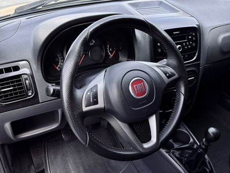 Fiat Strada Freedom 1.4 Flex 8V CD