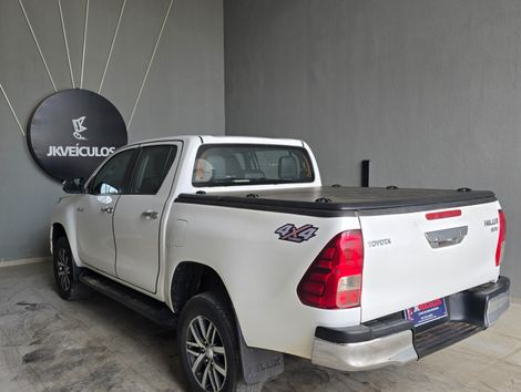 Toyota Hilux CD SRV 4x4 2.8 TDI Diesel Aut.