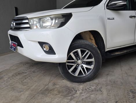 Toyota Hilux CD SRV 4x4 2.8 TDI Diesel Aut.