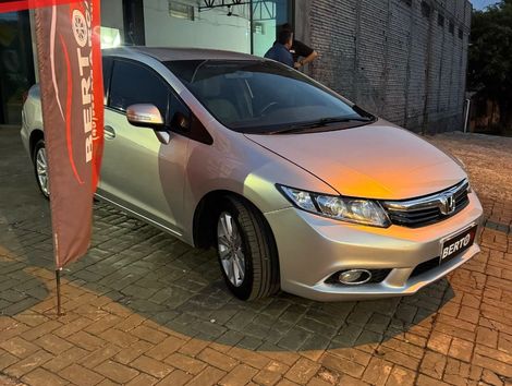 Honda Civic Sedan LXR 2.0 Flexone 16V Aut. 4p