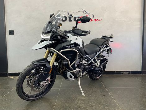 TRIUMPH TIGER 1200 RALLY EXPLORER