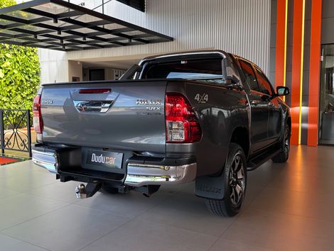 Toyota Hilux CD SRX 4x4 2.8 TDI 16V Diesel Aut.