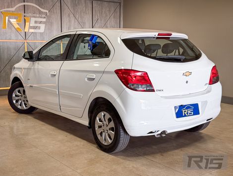 Chevrolet ONIX HATCH Joy 1.0 8V Flex 5p Mec.