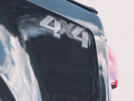 Chevrolet S10 Pick-Up LT 2.8 TDI 4x4 CD Diesel Aut