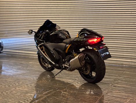 SUZUKI GSX 1300-R HAYABUSA
