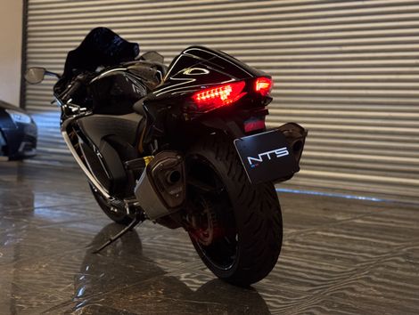 SUZUKI GSX 1300-R HAYABUSA
