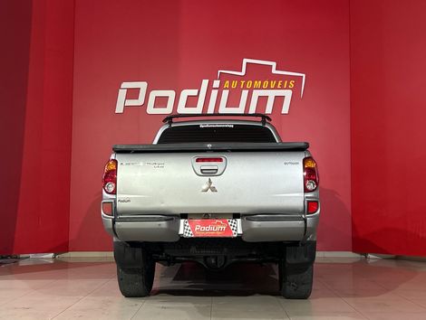Mitsubishi L200 Triton OUTDOOR 2.4 Flex 16V CD Mec.
