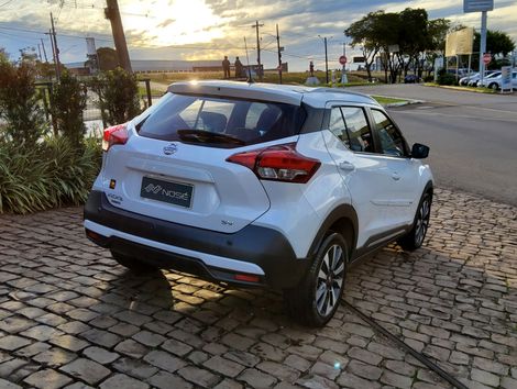 Nissan KICKS SV 1.6 16V FlexStar 5p Aut.