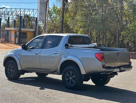 Mitsubishi L200 Triton HPE 3.2 CD TB Int.Diesel Mec