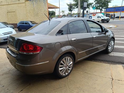 Fiat LINEA ABSOLUTE 1.9/1.8 Flex Dualogic 4p