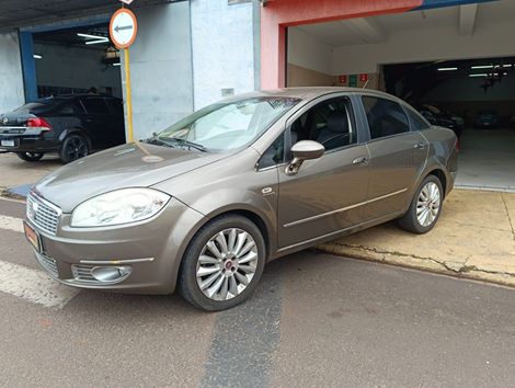Fiat LINEA ABSOLUTE 1.9/1.8 Flex Dualogic 4p