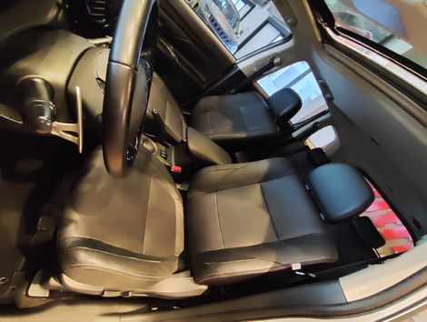Mitsubishi OUTLANDER 2.0 16V 160cv Aut.