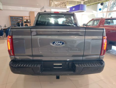Ford F-150 Lariat 4x4 5.0 V8