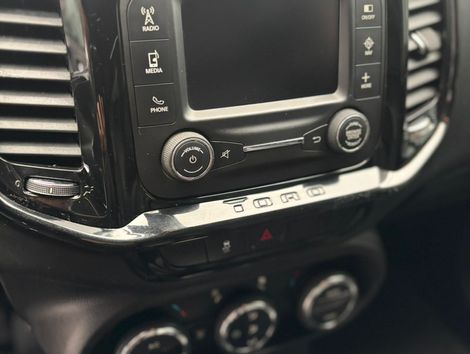 Fiat Toro Freedom 1.8 16V Flex Aut.