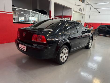 VolksWagen Bora 2.0/ 2.0 Flex 8v Mec.