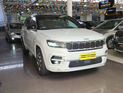 Jeep Commander Overland T270 1.3 TB Flex Aut.