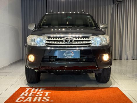 Toyota Hilux SW4 SR 4x2 2.7/ 2.7 Flex 16V Aut.