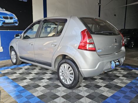 Renault SANDERO Privilège Hi-Flex 1.6 16V 5p Aut
