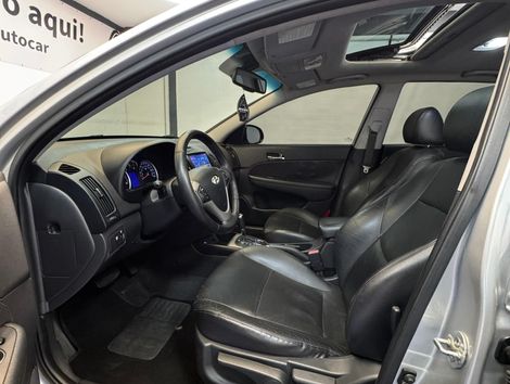 Hyundai i30 2.0 16V 145cv 5p Aut.