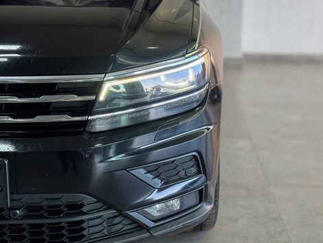 VolksWagen TIGUAN Allspac Comf 250 TSI 1.4 Flex