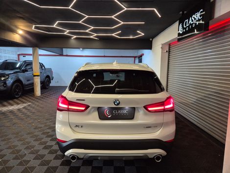 BMW X1 SDRIVE 20i X-Line 2.0 TB Active Flex