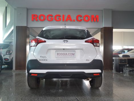 Nissan KICKS SL 1.6 16V FlexStar 5p Aut.